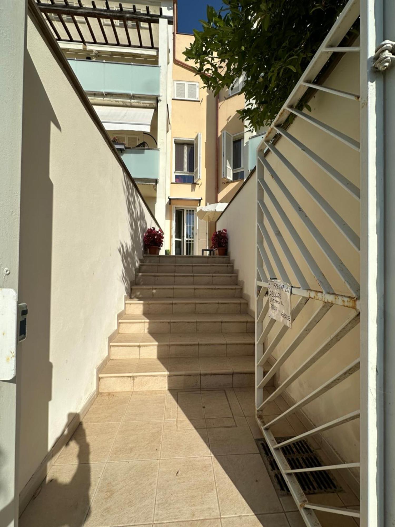 La Kasina Livorno Exterior foto